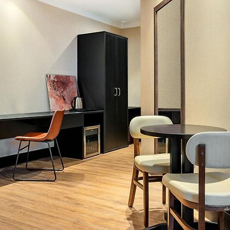 Nh Hotel Feira De Santana Kültér fotó